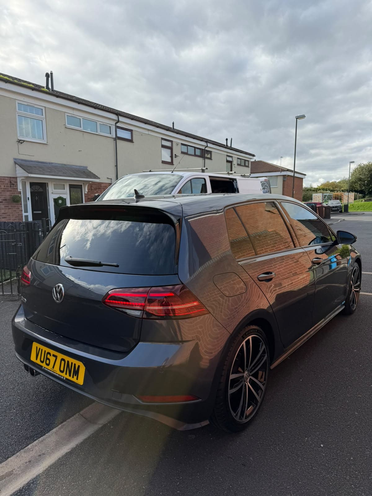 Rear three-quarter of a Volkswagen Golf after a valet
